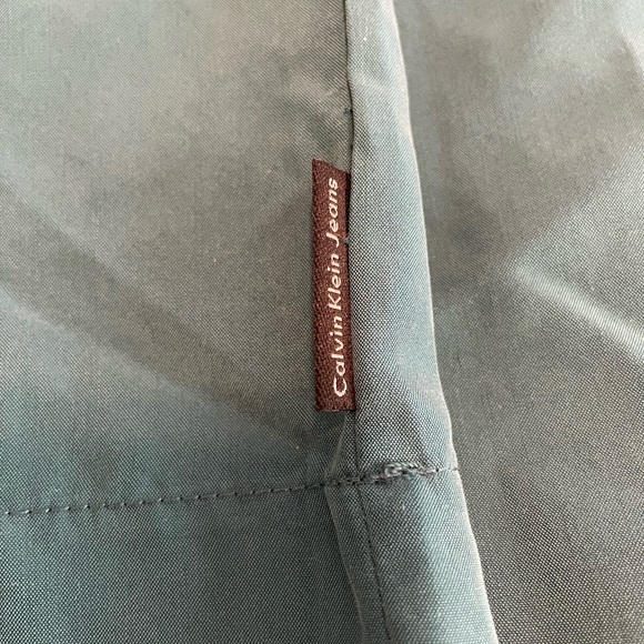 “Calvin Klein Jeans” Green soft velvety like fabric sleeveless top size XL - Picture 5 of 9